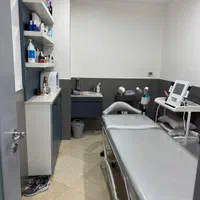 اجاره اتاق فیشیال در کلینیک زیبایی|اجارهٔ دفتر کار، اتاق اداری، مطب|تهران, حکمت|دیوار