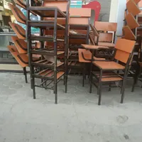 تعداد‌۵۰‌عدد‌صندلی‌دانش‌اموزی