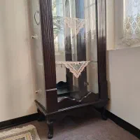 بوفه ویترین سالم و تمیز