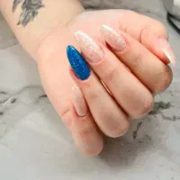 ناخن‌‌کاشت|خدمات آرایشگری و زیبایی|قم, قلعه کامکار|دیوار