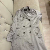 پالتو مانتو|لباس|رشت, توشیبا|دیوار