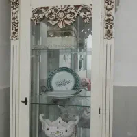 بوفه تاج دار