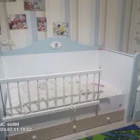 تخت خواب|تخت و صندلی بچه|خرم‌آباد, |دیوار