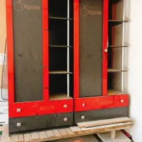 دو تا تیکه کمد جدا از هم