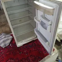 در حد نوع|یخچال و فریزر|رشت, هلال احمر|دیوار
