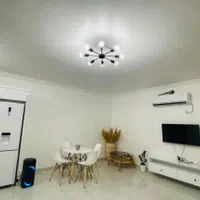 ویلاباغ لوکس با استخر و سوئیت مهمان نزدیک شهر|اجارهٔ کوتاه‌مدت ویلا و باغ|قشم, |دیوار