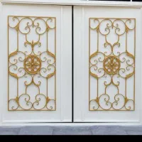 درب حیاط طرح سفید