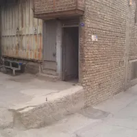اجاره کارگاه زیر زمین 70 متری نور عالی فول امکانات