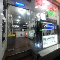 اجاره ویترین مغازه موبایل فروشی بلوار ارم‌ مهرشهر|اجارهٔ مغازه و غرفه|کرج, فاز ۱ مهرشهر|دیوار