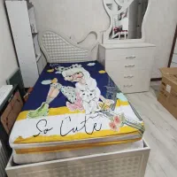 تخت و میز آرایش