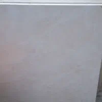 تعداد ۳۶ عددسرامیک ۶۰در ۶۰ و۷۰ در ۷۰فروشی