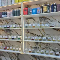 عطر|آرایشی، بهداشتی، درمانی|اهواز, کوی علوی|دیوار