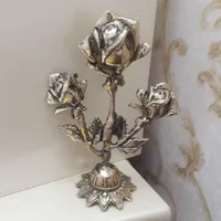 گل رز برنز