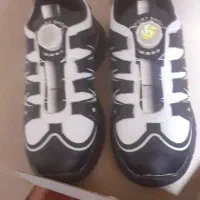 کتونی پسرانه سایز 37 نو