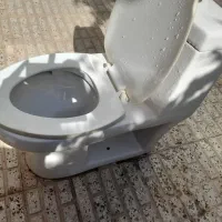 توالت فرنگی دسته دوم