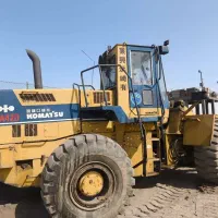 لودر کوماتسو WA420-1