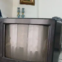 تلویزیون ۱۴ اینچ رنگی