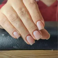 کاشت ناخن فقط 250|خدمات آرایشگری و زیبایی|بم, |دیوار