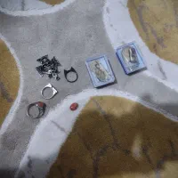 انگشتر و گردنبند