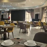 استخدام صندقدار ، ویتر