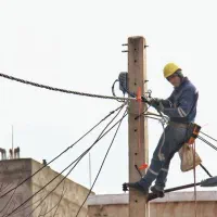 برقکار جابه جایی کنتور و فاز تعویض کابل