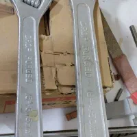 آچار فرانسه ۱۸ و ۱۵ اینچ