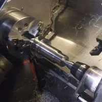 تراشکار آشنا به cnc