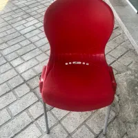 میز و‌صندلی رستورانی