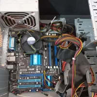 کامپیوتر کامل|رایانه رومیزی|پرند, فاز ۲|دیوار