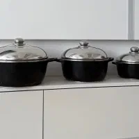 سه قابلمه چودن کار کرده