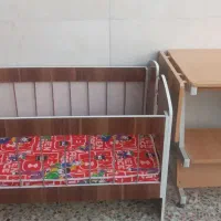 میز کامپیوتر و تخت کودک