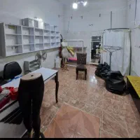 میز مانکن جای پررو وتمام وسیله های داخل تصویر|فروشگاه و مغازه|بندر انزلی, کلیور|دیوار