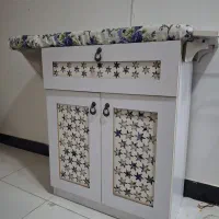 میز اتو کابین دار