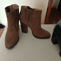 بوت کفش زنانه|کیف، کفش، کمربند|هشتگرد, شهرک گلها|دیوار