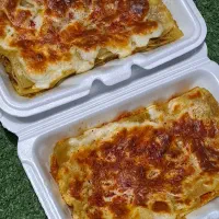 غذای خانگی ژله دسر دلمه کوفته فینگرفود کیک حلوا|خوردنی و آشامیدنی|قم, هفت تیر|دیوار