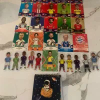 کیمدی۲۰۲۵ کارت،مینی فیگور و مجله