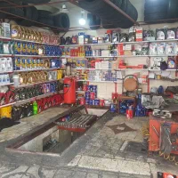 کارگر تعویض روغنی ، لاستیک و اپاراتی ، سبک و سنگین