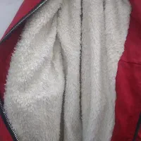 کاپشن|لباس|اهر, |دیوار