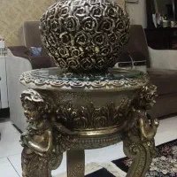 گلدان و پایه گلدان