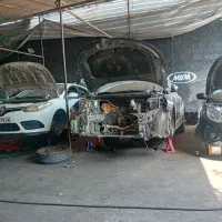 مکانیک ماشین‌های  چینی با جای خواب