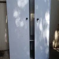 کمدجالباسی و کتابخوانه