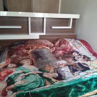 فروش فوری تخت خواب با آینه شمعدان قیمت مناسب