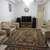 مبل هفت نفره با میز نهار خوری 4 نفره باعسلیها|مبلمان خانگی و میز عسلی|باقرشهر, |دیوار