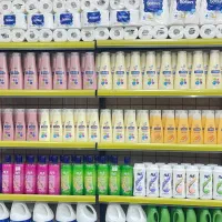 کلیه وسایل فروشگاه به فروش میرسد