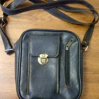 کیف دوشی تمام چرم گاوی جنس اعلاء