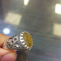 انگشتر یاقوت زرد