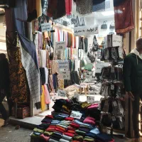 استخدام فروشنده خانم شال و روسری