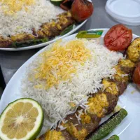 نیازمند نیرو برای تهیه غذا