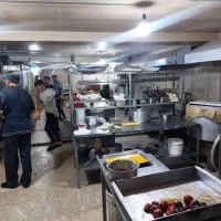 اجاره زیرزمین 200 متر هر شغلی