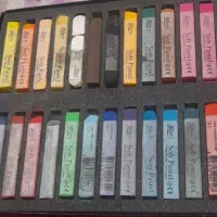 پاستل گچی فابرکاستل ۲۴ رنگ دست دوم